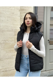 Жилетка жіноча дута зі знімним капюшоном, безрукавка жіноча тепла чорна